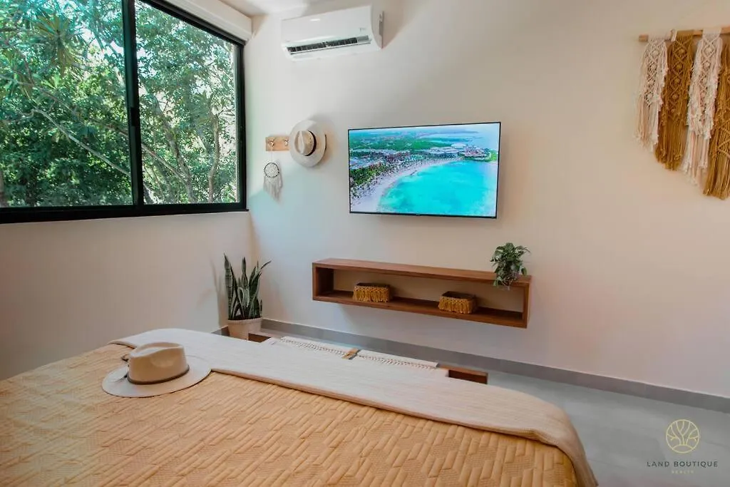 The Savia House - Rooftop & Gym Tulum